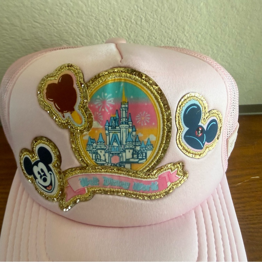 NWT Stoney Clover Lane Disney World Pink Castle Patch Adjustable Trucker Hat - Picture 2 of 4